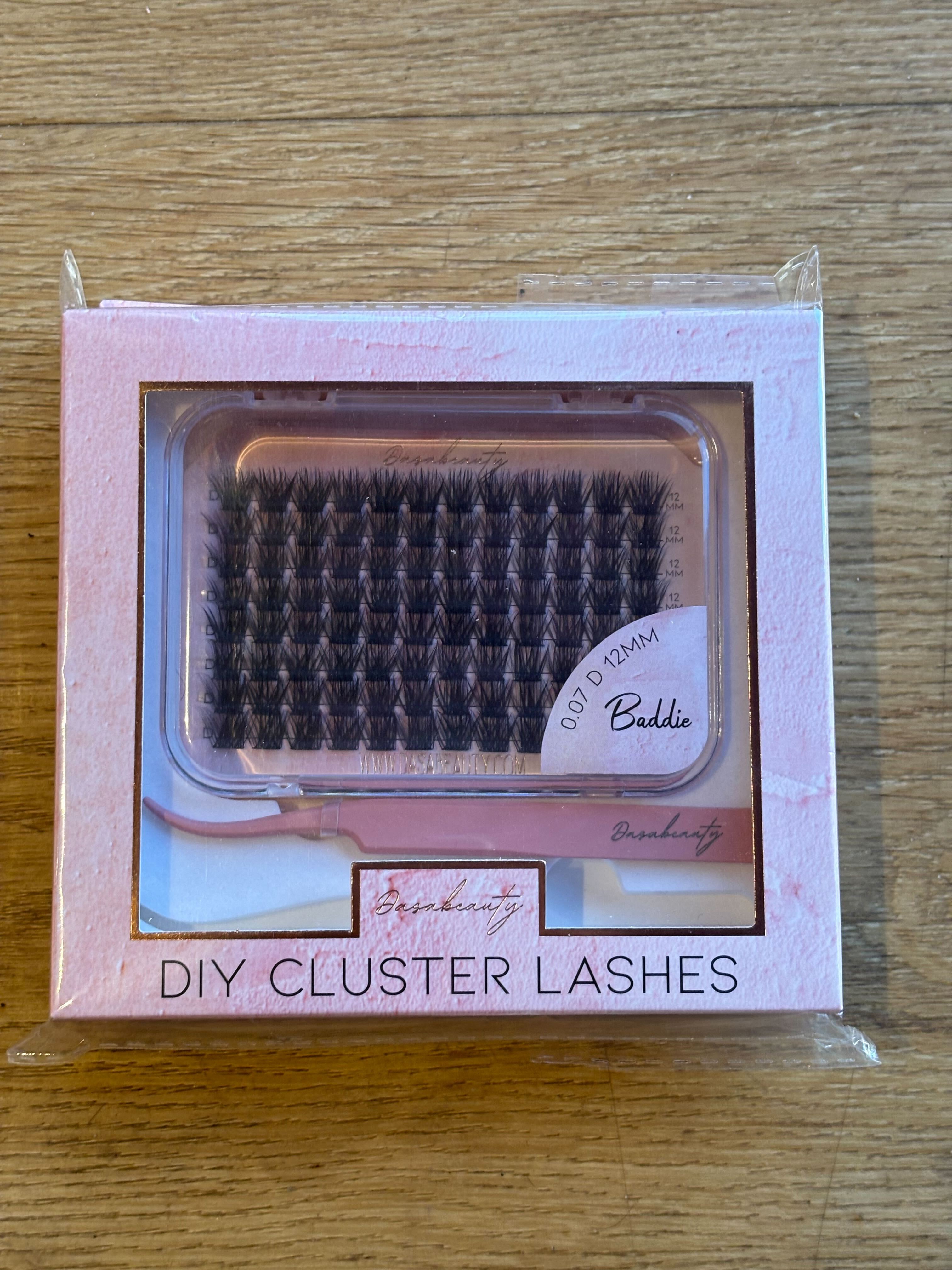 DIY LASHES